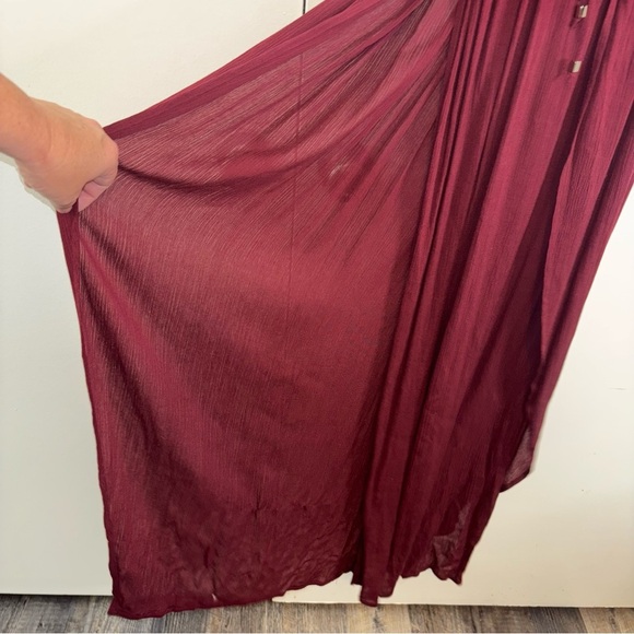 Fashion Nova Red Pleated V-Neck Maxi Dress Size Small - Picture 9 of 11